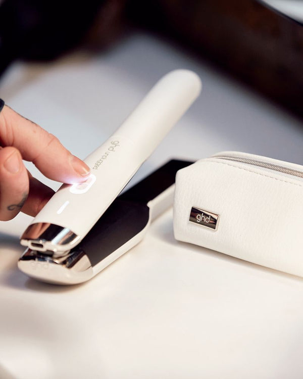 ghd unplugged Styler weiß + mini paddle Brush gratis